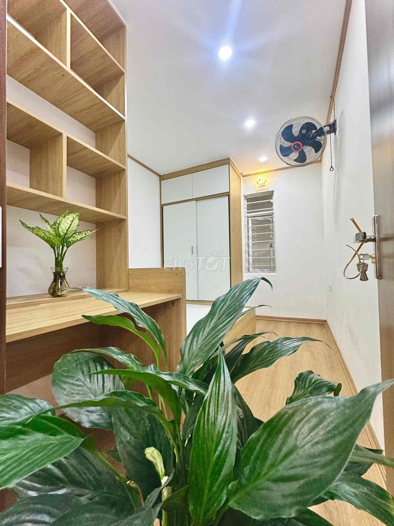 Bán CCMN Giá Rẻ Ô Tô Đỗ Full Nội Thất- Phùng Khoang, Lương Thế Vinh